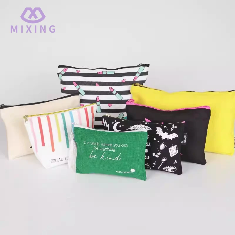 코튼 메이크업 파우치